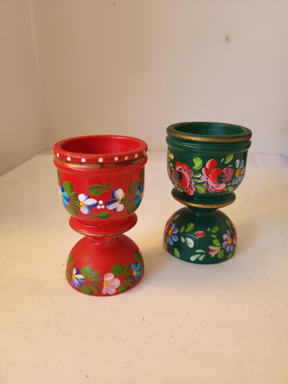 MCM Folk Art Hand-Painted Floral Wood Egg Cup - Red and Green